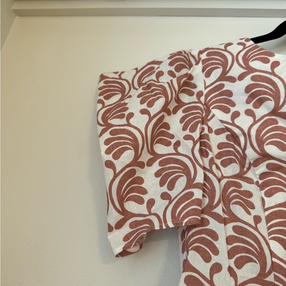 NWT Rubienn Pink & White “Dress Me Up Top”- Small - Picture 3 of 7